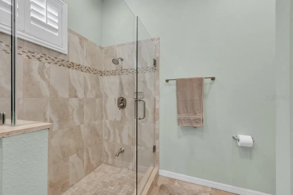 5116 FAIRWAY ONE DRIVE Valrico, FL 33596