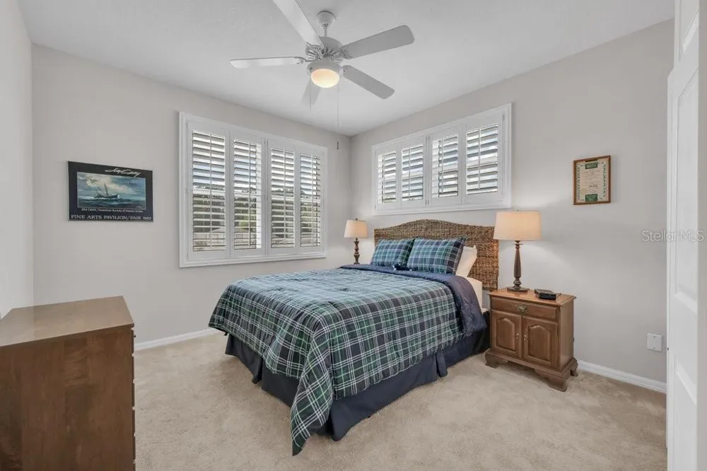 5116 FAIRWAY ONE DRIVE Valrico, FL 33596