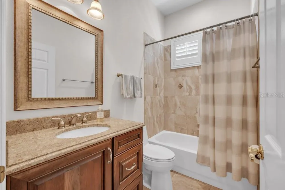 5116 FAIRWAY ONE DRIVE Valrico, FL 33596