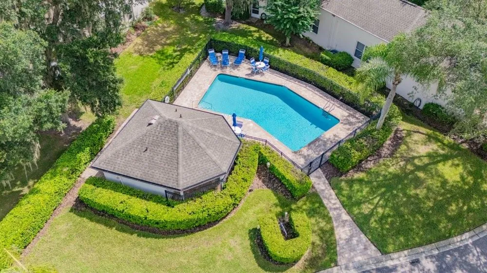 5116 FAIRWAY ONE DRIVE Valrico, FL 33596