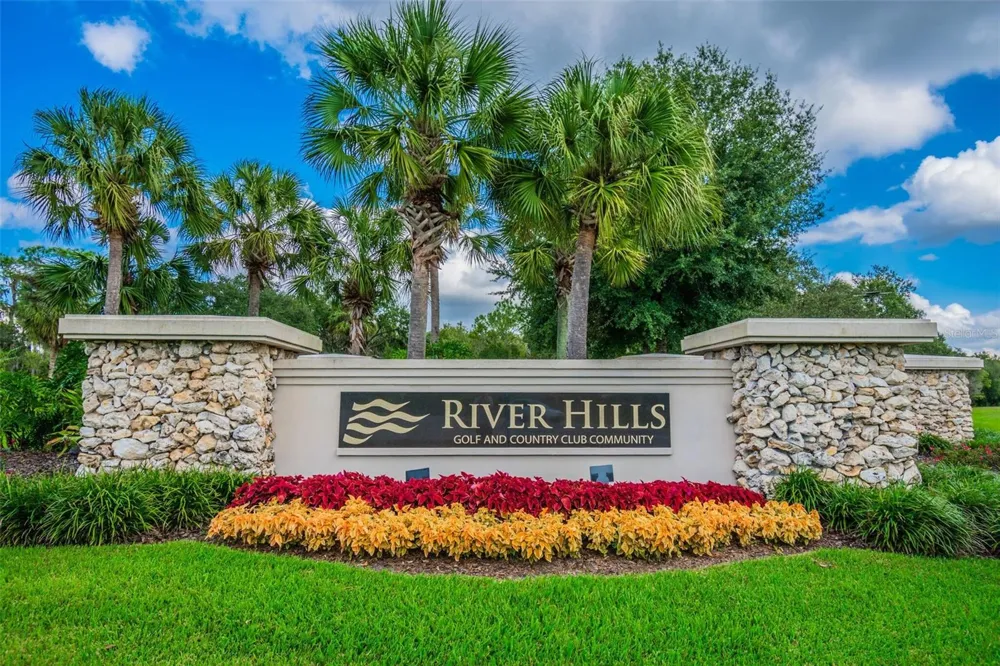 5116 FAIRWAY ONE DRIVE Valrico, FL 33596