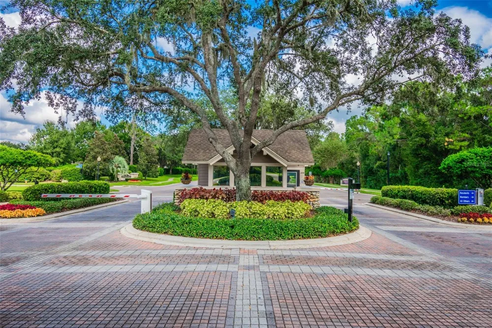 5116 FAIRWAY ONE DRIVE Valrico, FL 33596