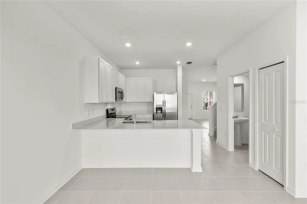 2717 SKYLINE LOOP Kissimmee, FL 34758