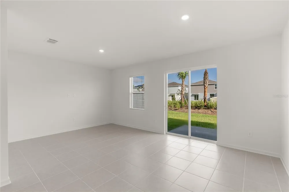 2717 SKYLINE LOOP Kissimmee, FL 34758