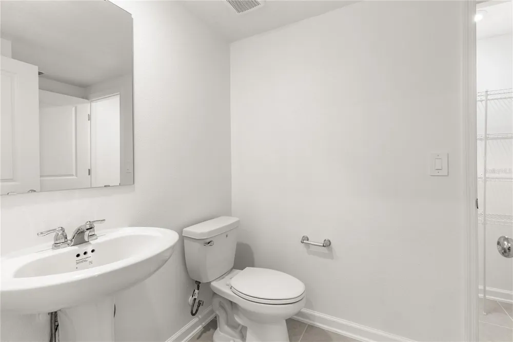 2717 SKYLINE LOOP Kissimmee, FL 34758