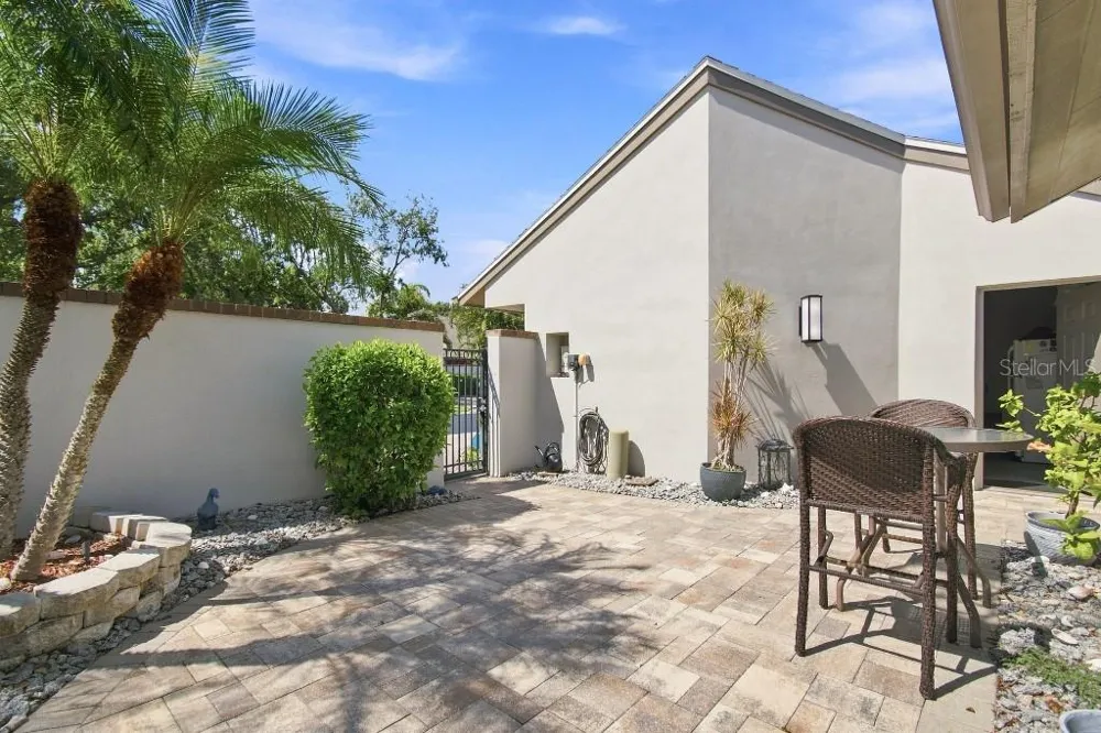 8643 PIPER LANE Seminole, FL 33777