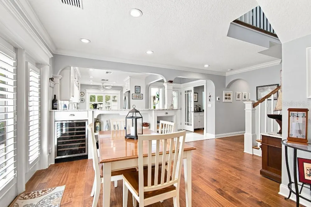 8643 PIPER LANE Seminole, FL 33777