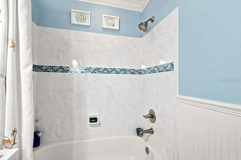 8643 PIPER LANE Seminole, FL 33777