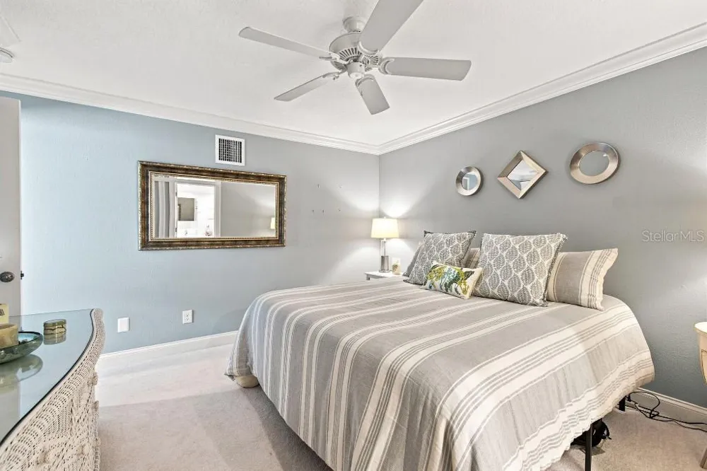 8643 PIPER LANE Seminole, FL 33777