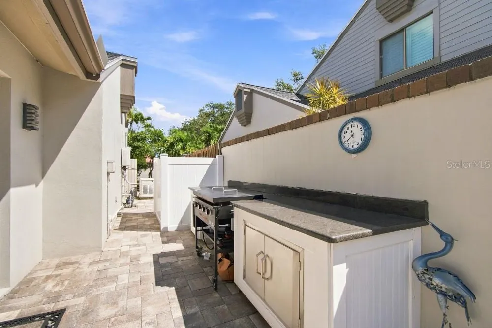 8643 PIPER LANE Seminole, FL 33777
