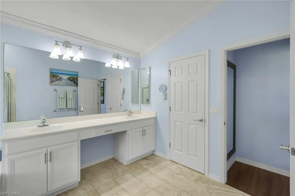 2095 Sagebrush Circle Naples, FL 34120