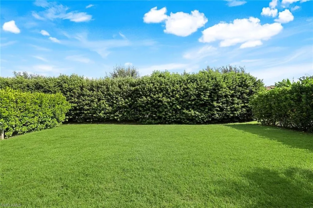 2095 Sagebrush Circle Naples, FL 34120