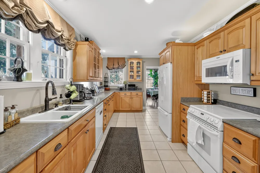 124 Greenlawn Dr Lebanon, TN 37087