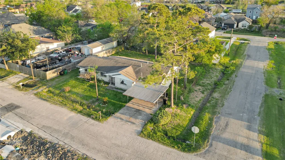 7954 Booker St Houston, TX 77028
