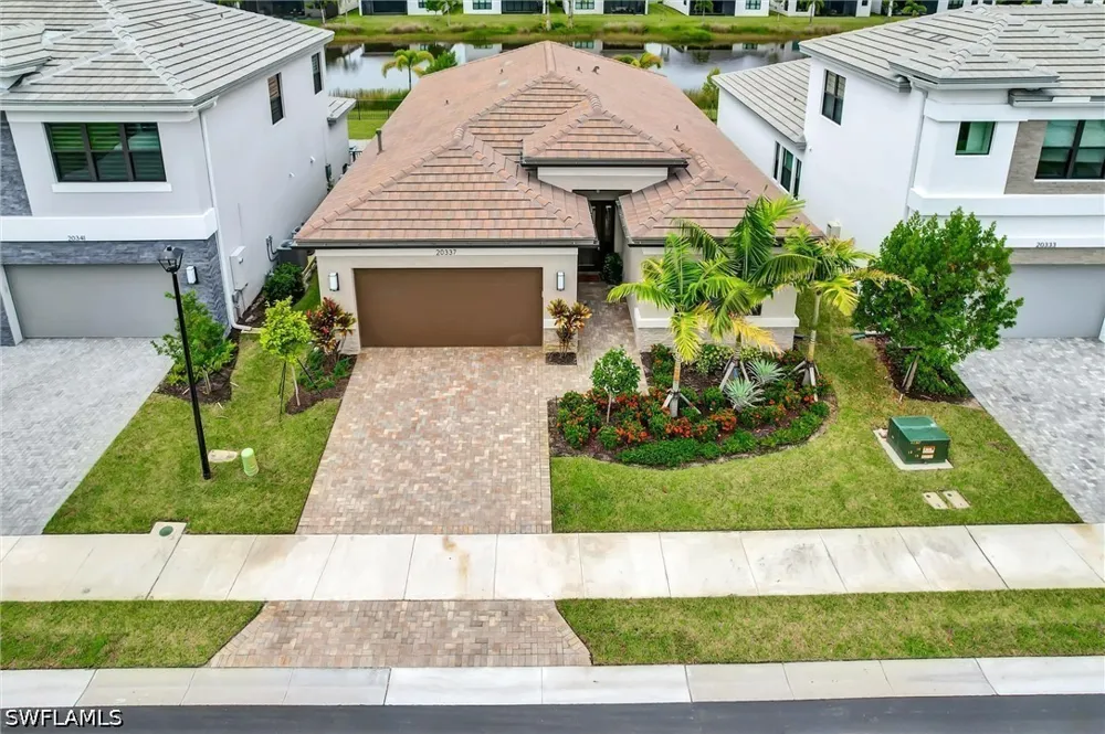 Fair Oak Lane Estero, FL 33928