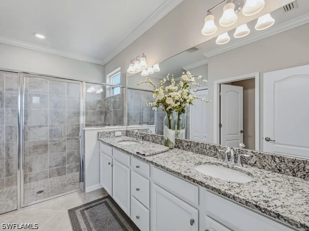 Santiago Circle Naples, FL 34113