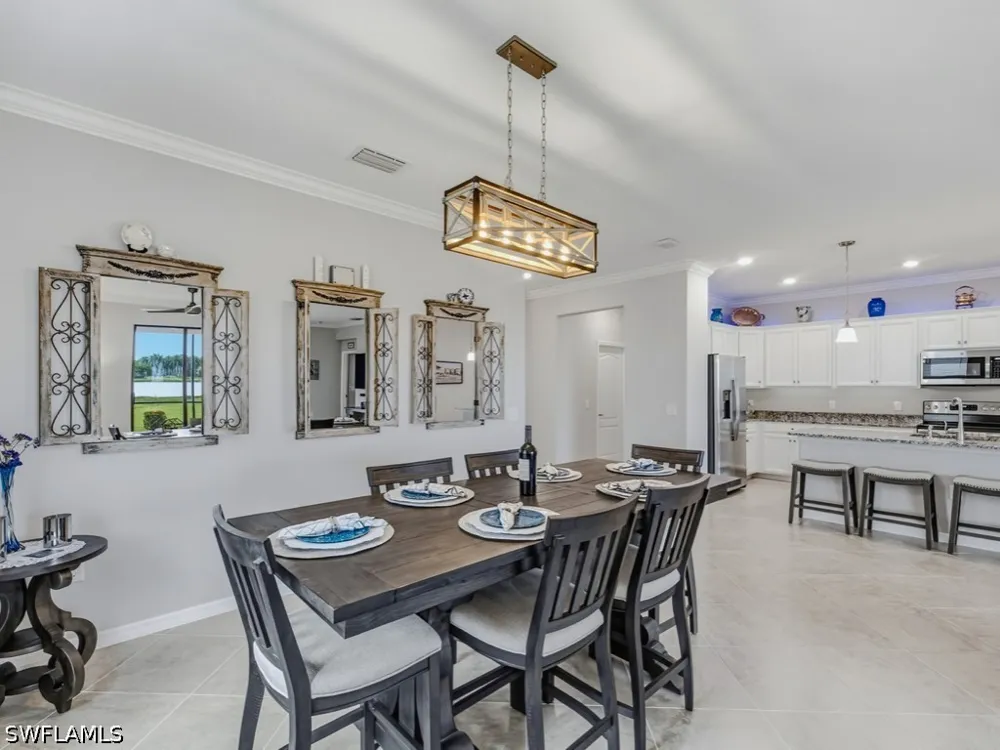 Santiago Circle Naples, FL 34113