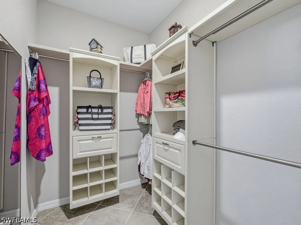 Santiago Circle Naples, FL 34113