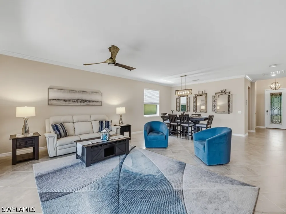 Santiago Circle Naples, FL 34113