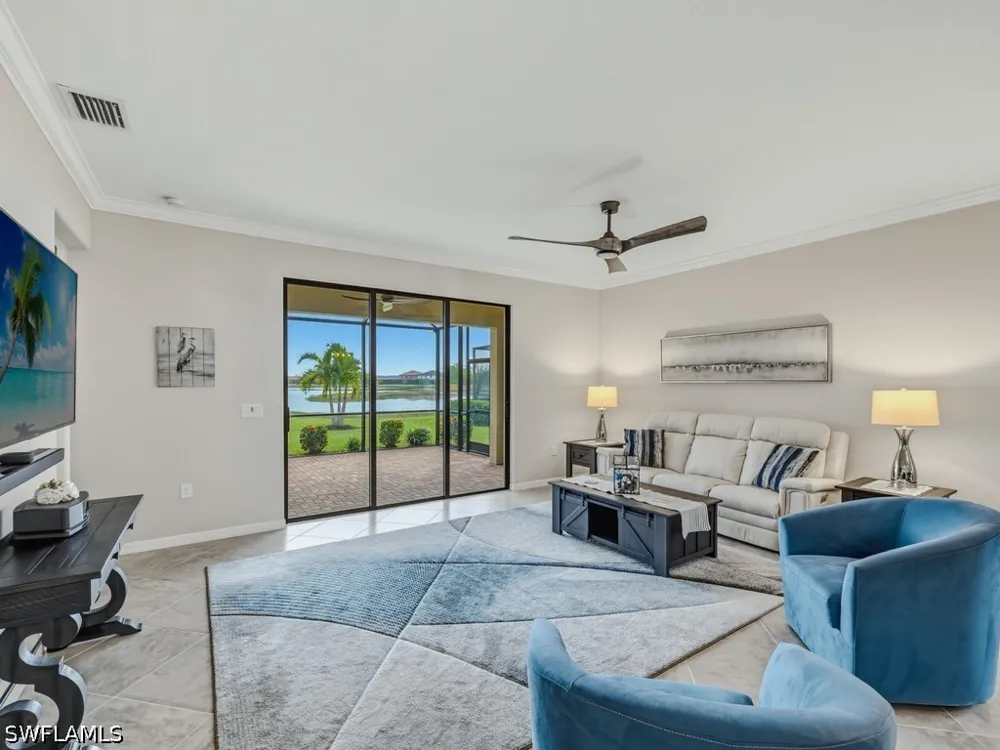 Santiago Circle Naples, FL 34113