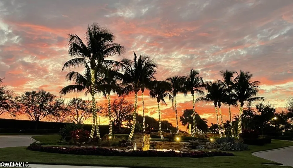 Santiago Circle Naples, FL 34113