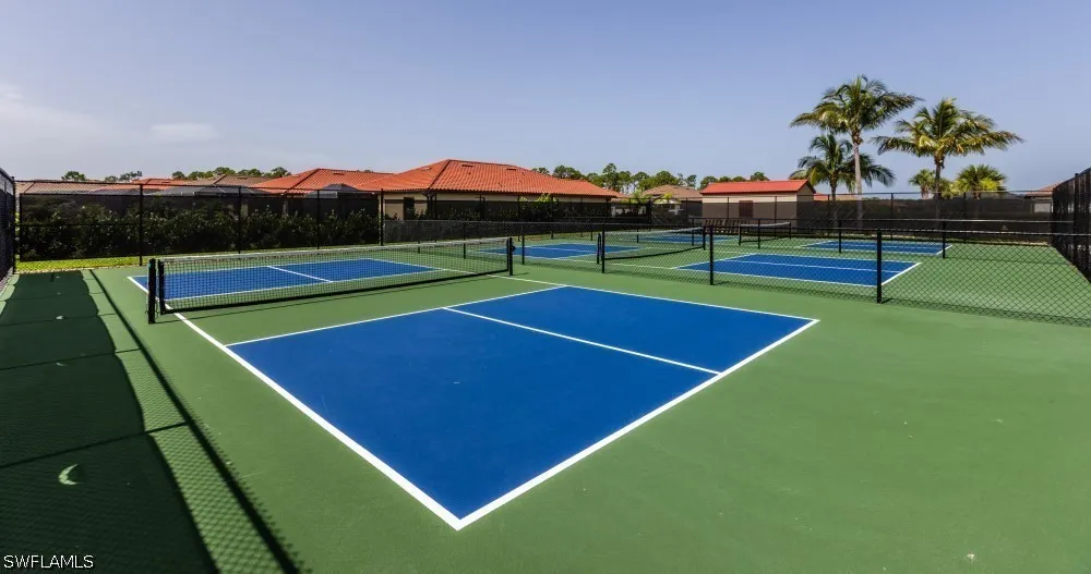 Santiago Circle Naples, FL 34113