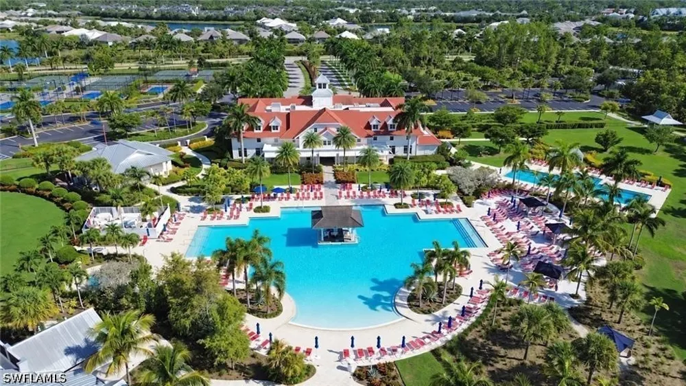 Saona Court Naples, FL 34113