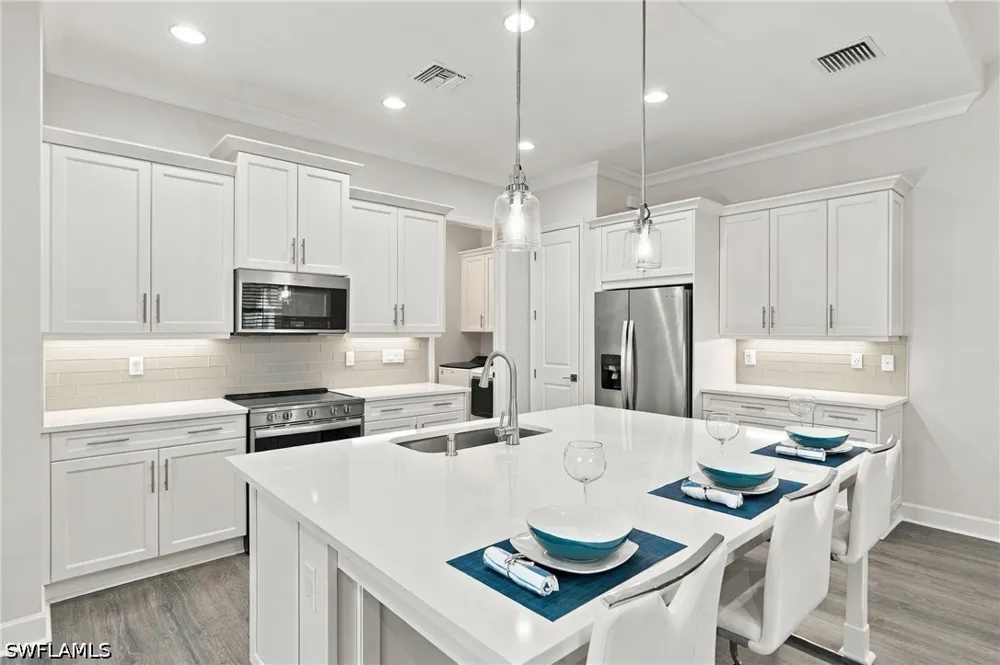 Saona Court Naples, FL 34113