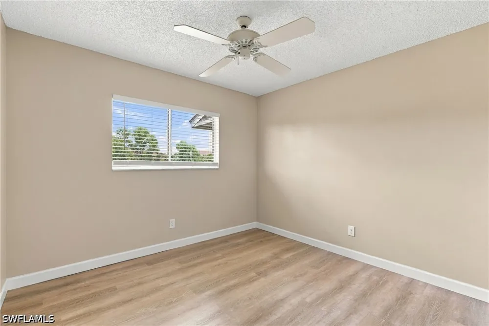 Summerlin Woods Drive #6 Fort Myers, FL 33919