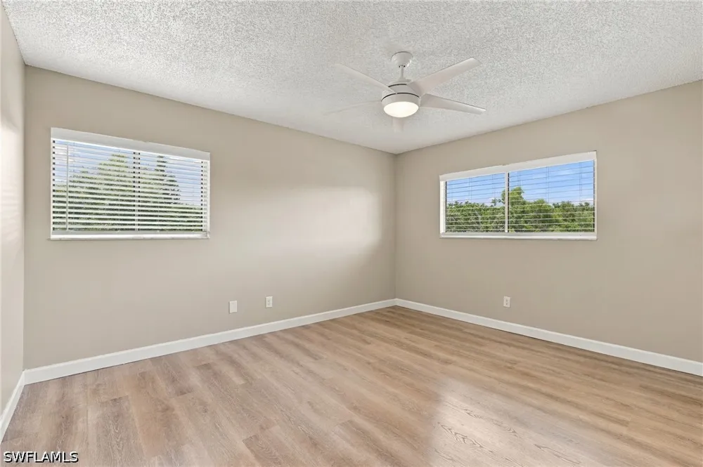 Summerlin Woods Drive #6 Fort Myers, FL 33919