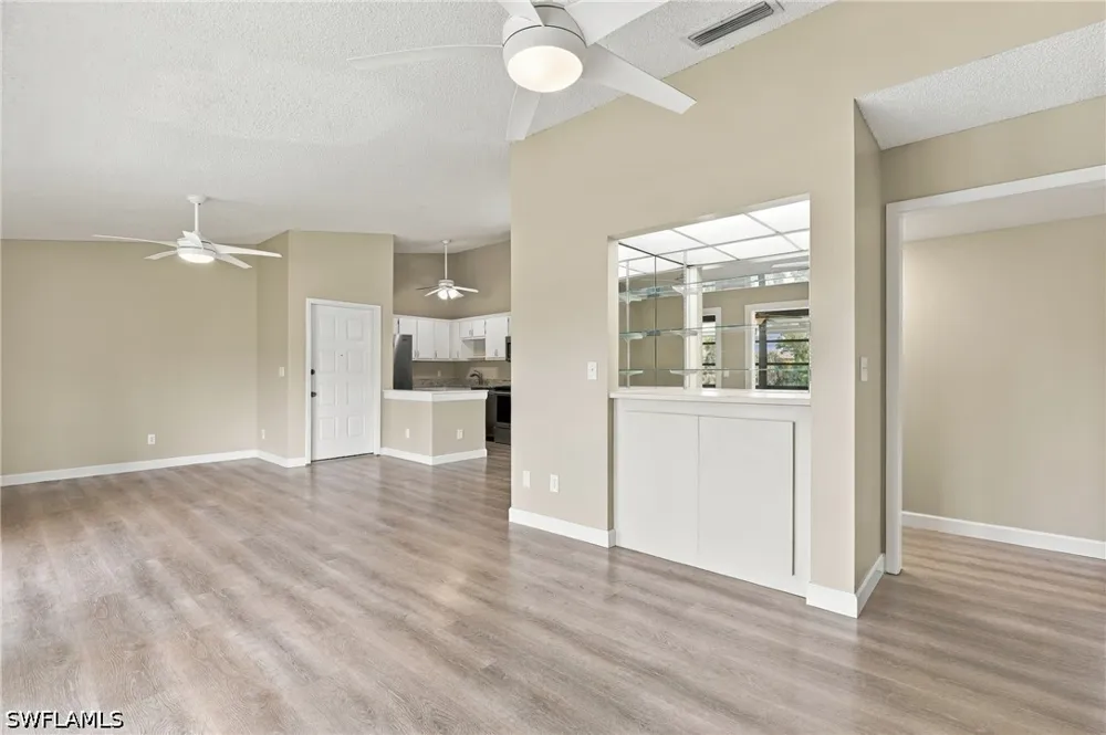 Summerlin Woods Drive #6 Fort Myers, FL 33919