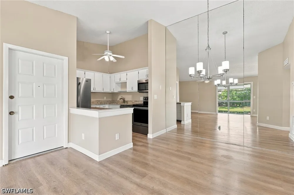 Summerlin Woods Drive #6 Fort Myers, FL 33919
