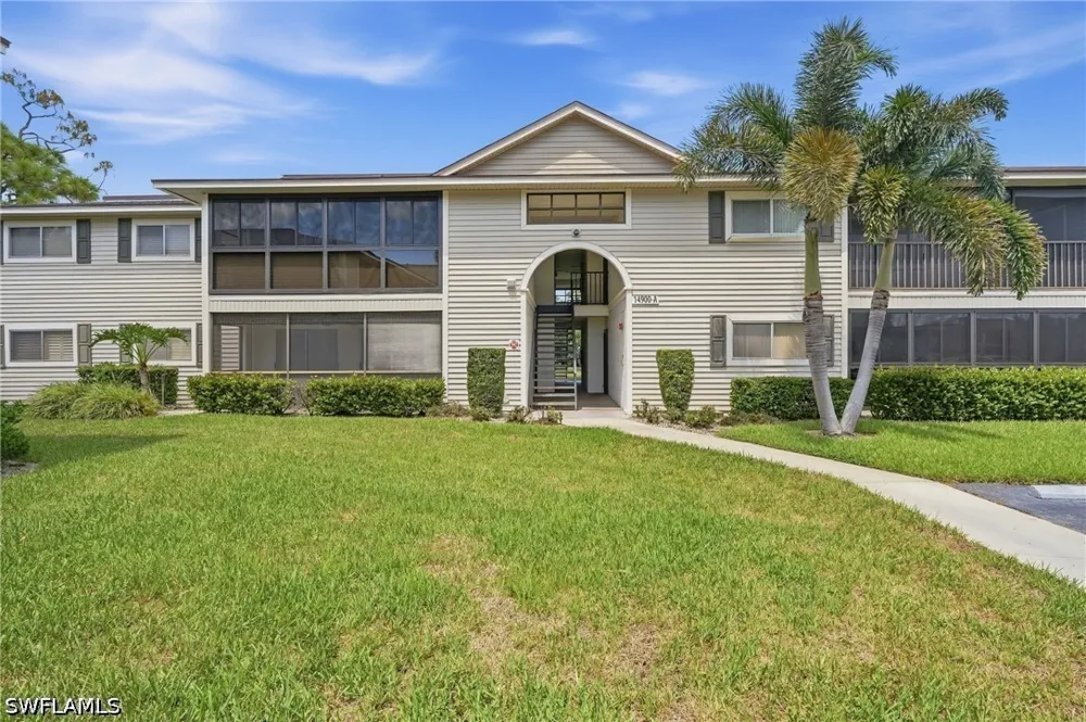 Summerlin Woods Drive #6 Fort Myers, FL 33919