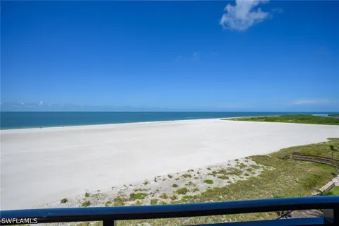 Seaview Court #1009