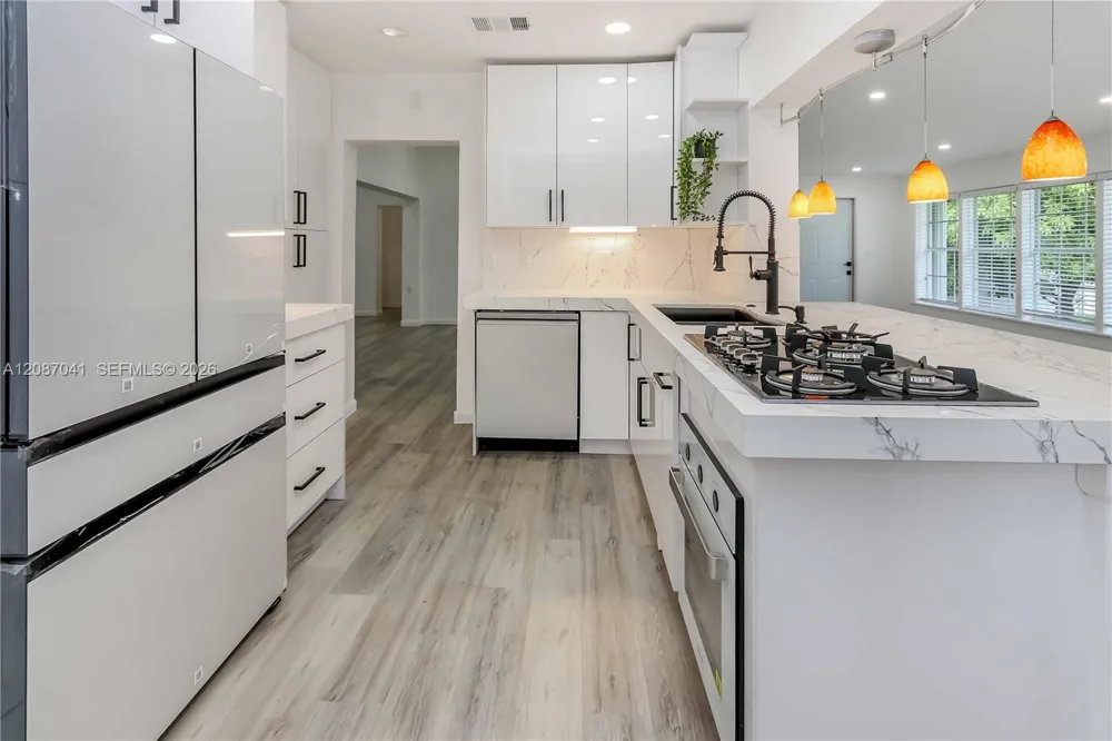 1516 Jefferson St Hollywood, FL 33020