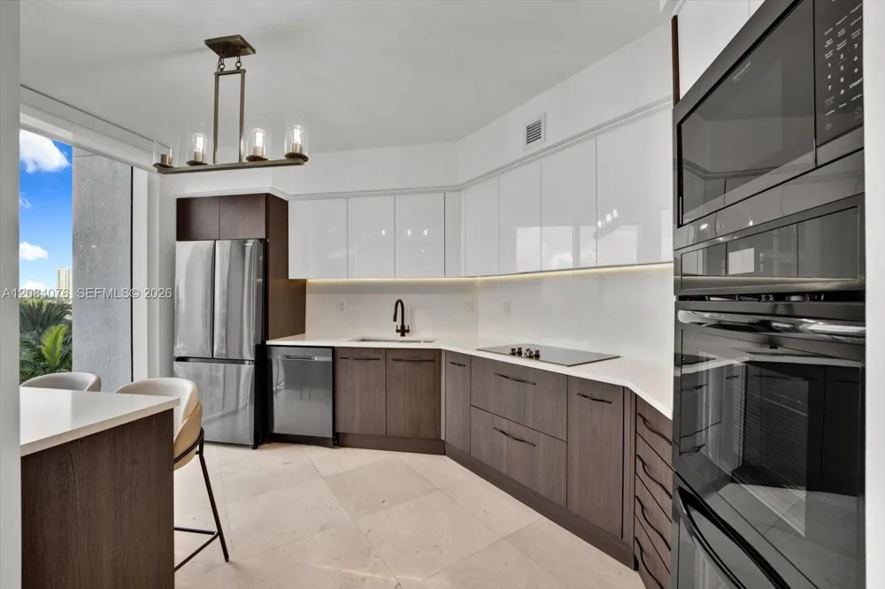 18911 Collins Ave #606 Sunny Isles Beach, FL 33160