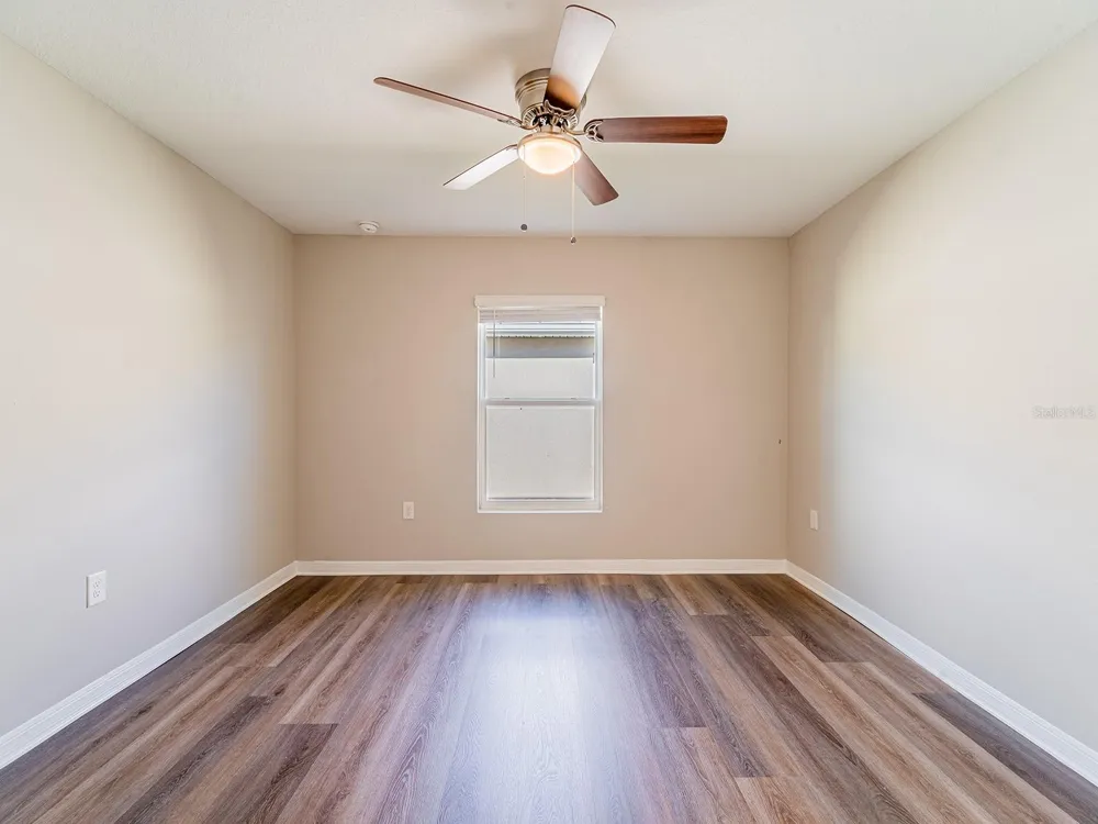 13748 WINEBERRY DRIVE Dade City, FL 33525