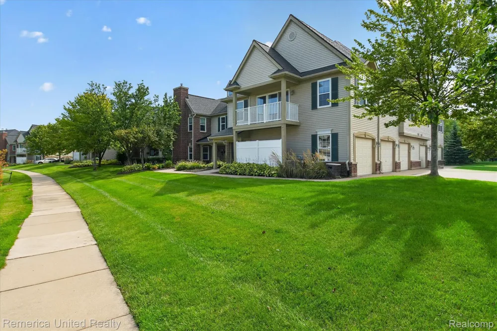 4119 Kirkway Court Genoa Township, MI 48843
