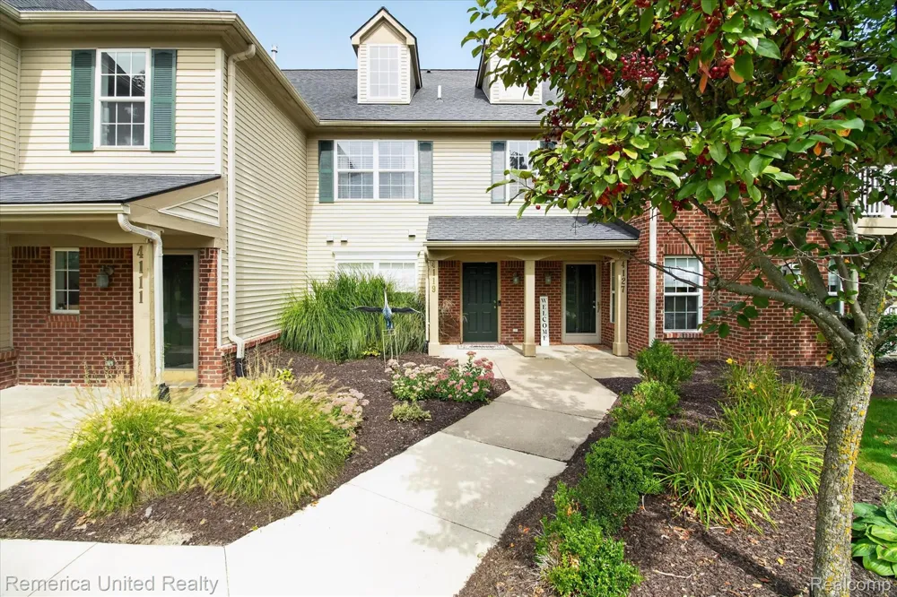 4119 Kirkway Court Genoa Township, MI 48843