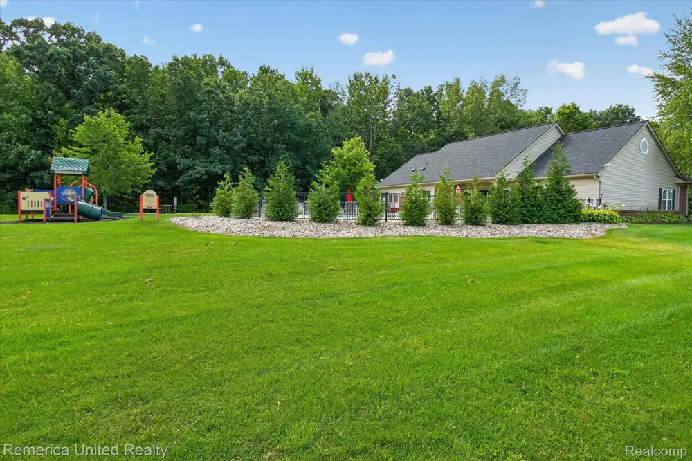 4119 Kirkway Court Genoa Township, MI 48843
