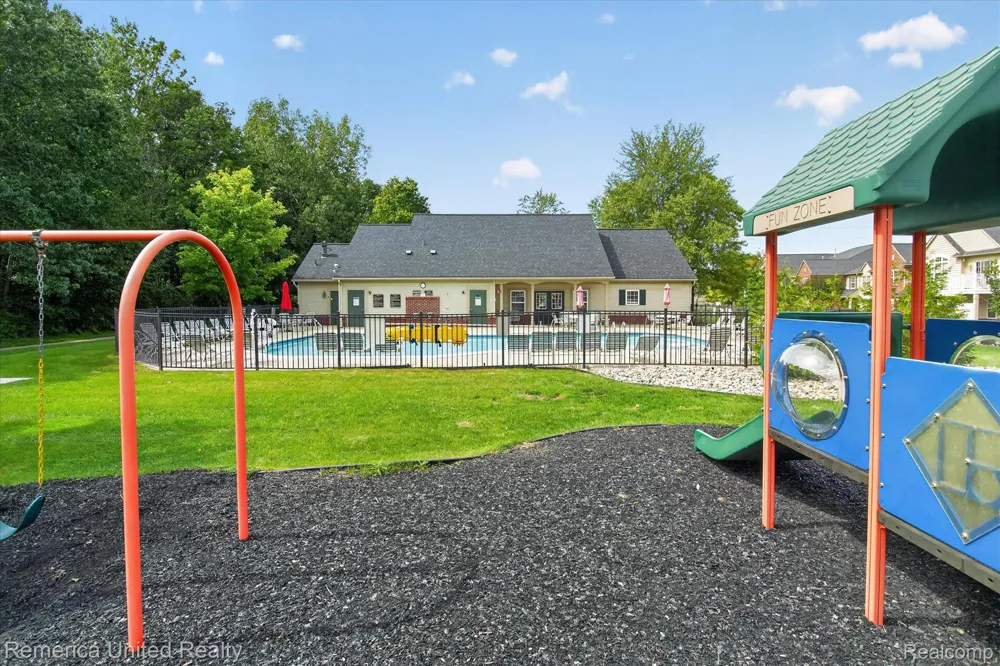 4119 Kirkway Court Genoa Township, MI 48843