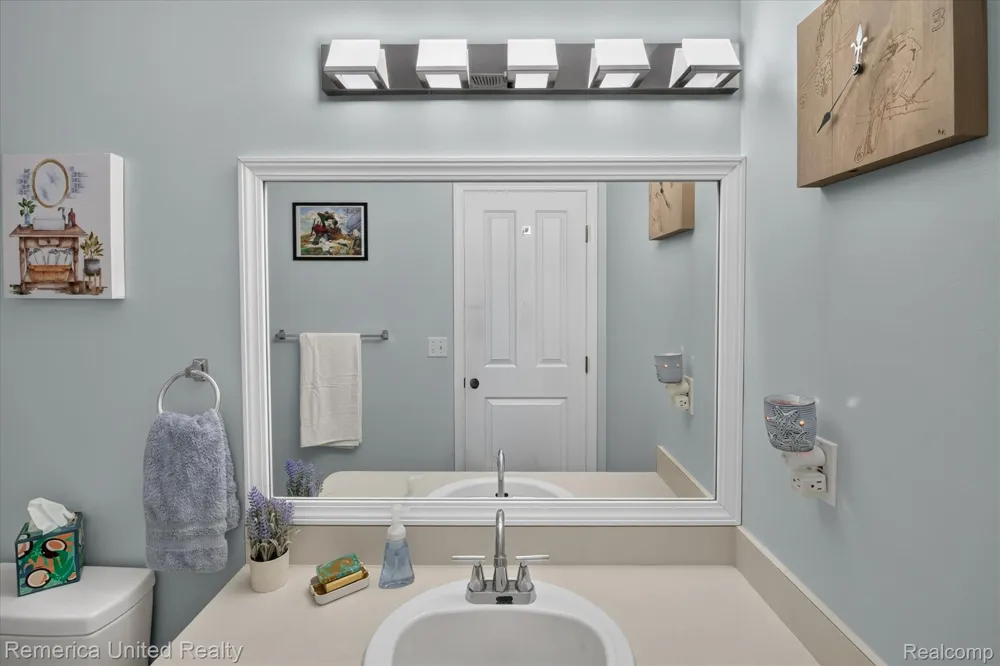 4119 Kirkway Court Genoa Township, MI 48843