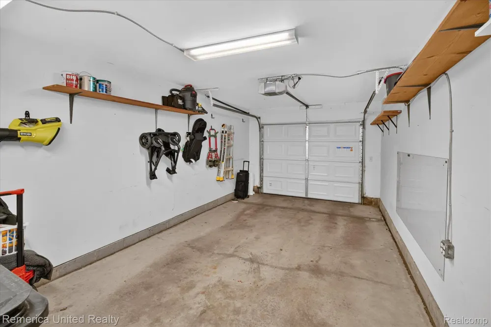 4119 Kirkway Court Genoa Township, MI 48843