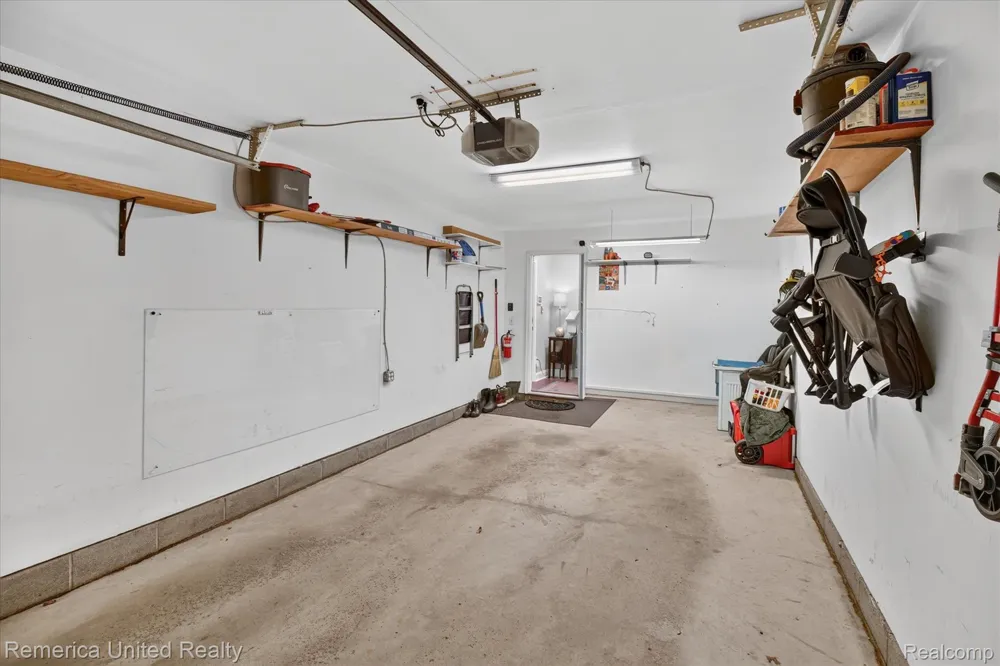 4119 Kirkway Court Genoa Township, MI 48843