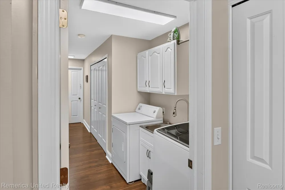 4119 Kirkway Court Genoa Township, MI 48843