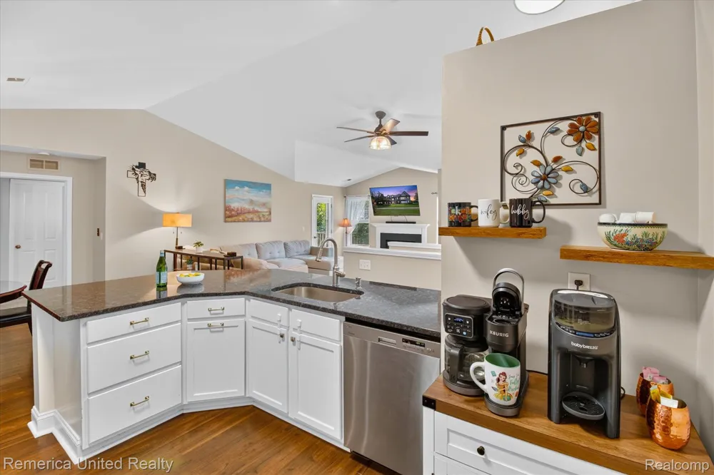 4119 Kirkway Court Genoa Township, MI 48843