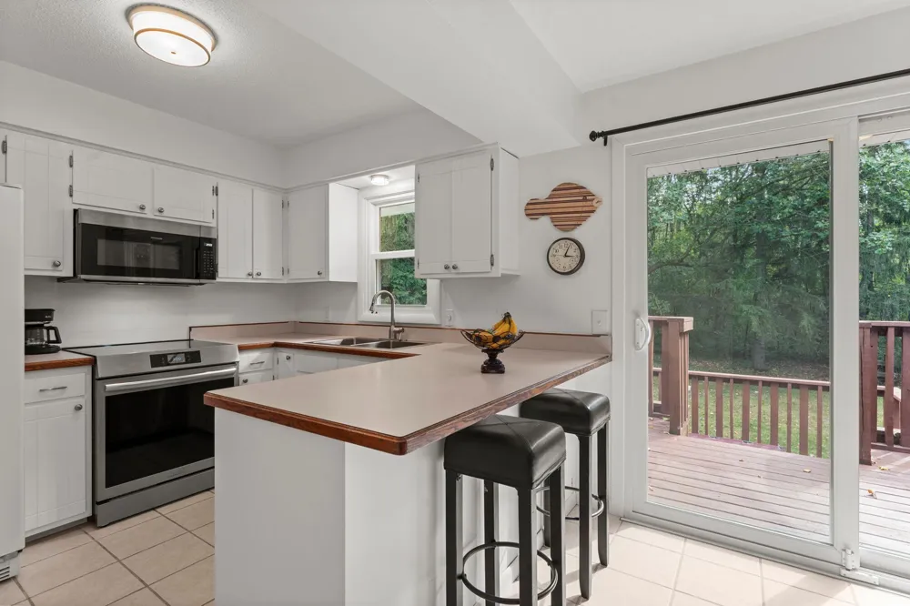 11397 274th Avenue NW Zimmerman, MN 55398
