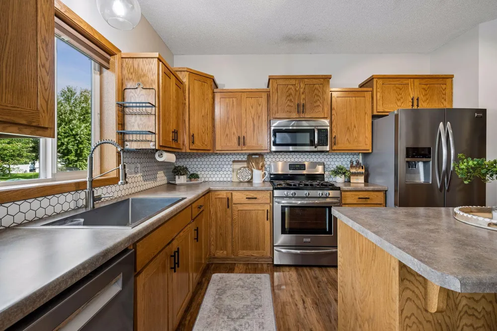 11160 Olympia Avenue Becker, MN 55308