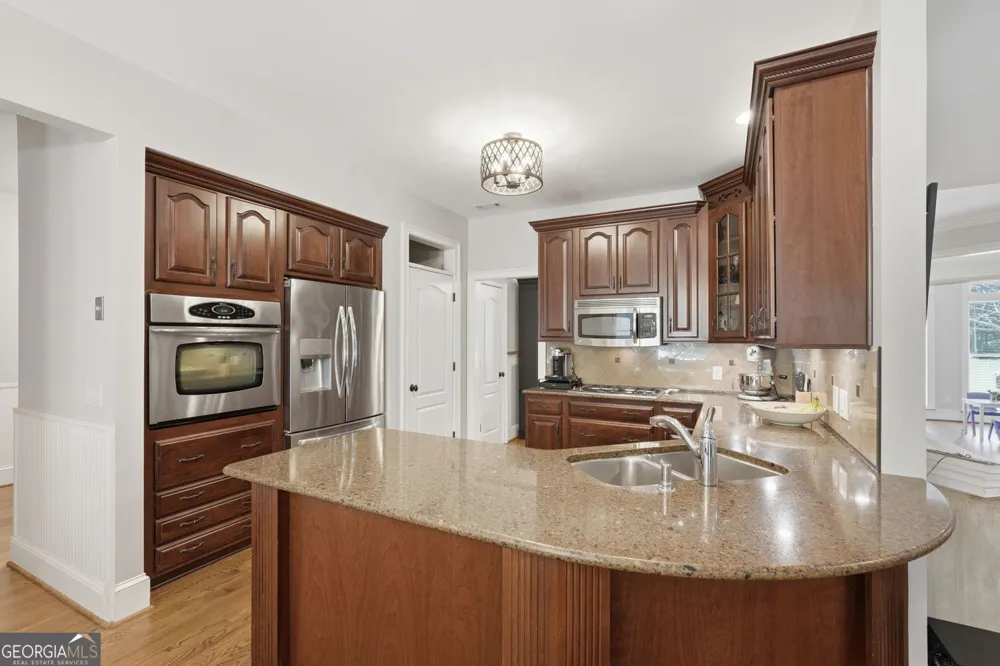 269 Nix Bridge RD Dawsonville, GA 30534