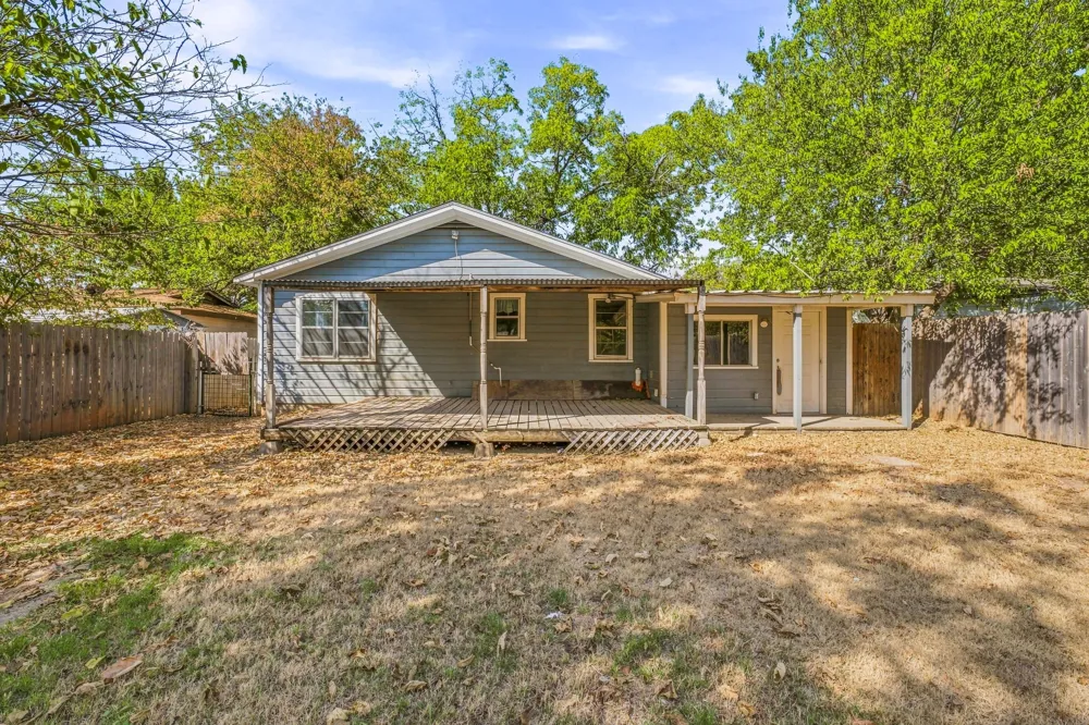 1397 Estes Street Stephenville, TX 76401